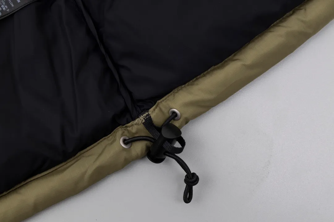 The North Face 1996Nuptse 1996/Classic / / 】 ： The North Face" 、 。 The North Face" 。 The North Face。 。 , 。 The North Face" , Yosemite Half Dome, 。 + ： ✅ ：RDS Quality 700 / 280g ✅ ： ✅ ：YKK ISO 9000Quality ZP ✅ ：340TPremium ✅ ： ， ， Lightweight 。 ： ： DWR (DWR ） ～ ： 700 （RDS ) 1990 ， ， ， ， Lightweight 。